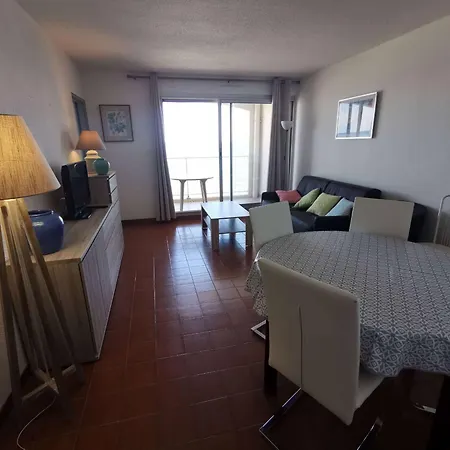 Apartment T3 A Cap D'agde Avec Piscine, A 30m Pour 6 Pers. - Fr-1-607-82 *