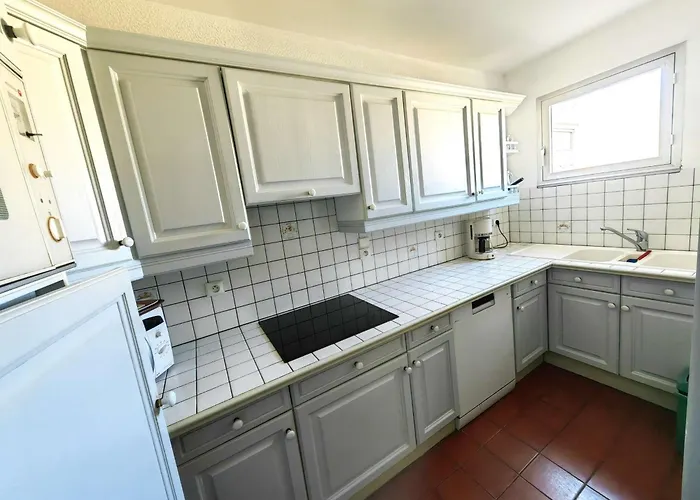 Apartament T3 A Cap D'agde Avec Piscine, A 30m Pour 6 Pers. - Fr-1-607-82 Agde